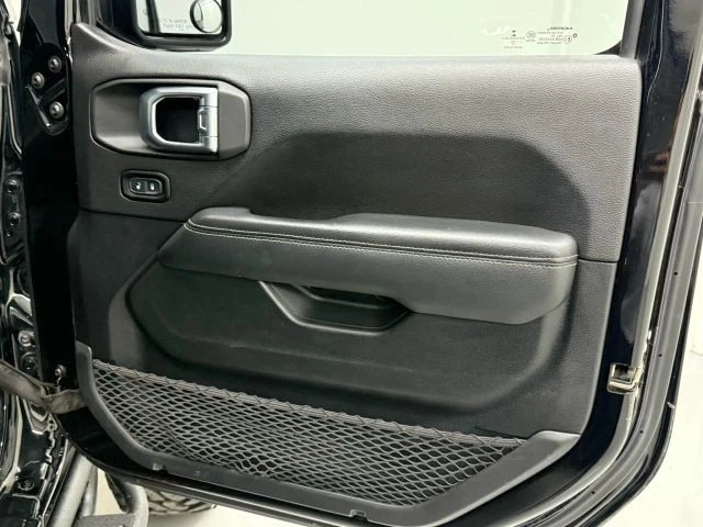 2020 Jeep JL Wrangler - Image 19 of 21