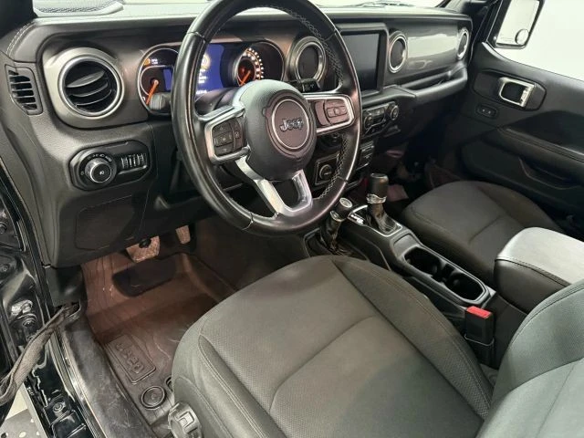 2020 Jeep JL Wrangler - Image 25 of 31