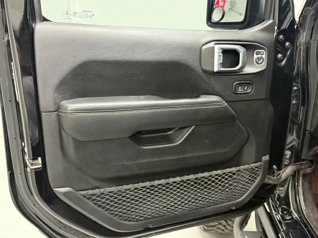 2020 Jeep JL Wrangler - Image 20 of 21