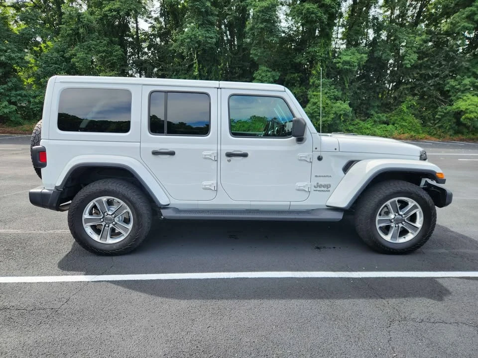 2020 Jeep JL Wrangler - Image 6 of 20