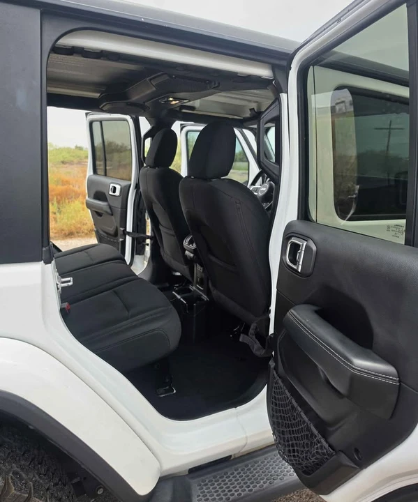 2020 Jeep JL Wrangler - Image 12 of 19