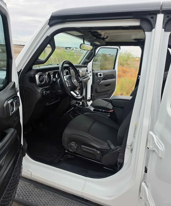 2020 Jeep JL Wrangler - Image 14 of 19