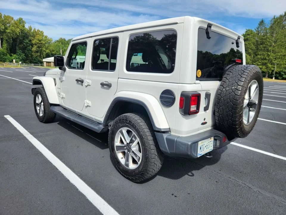 2020 Jeep JL Wrangler - Image 4 of 20