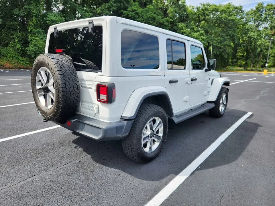 2020 Jeep JL Wrangler - Image 5 of 20