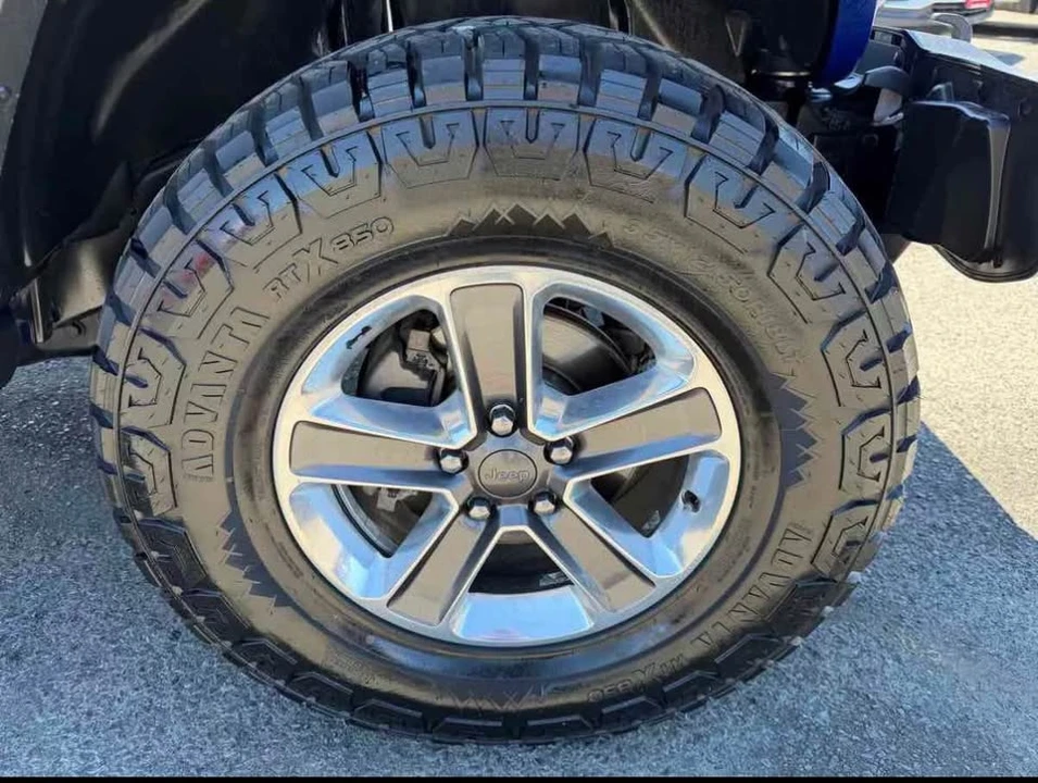 2020 Jeep JL Wrangler - Image 12 of 12