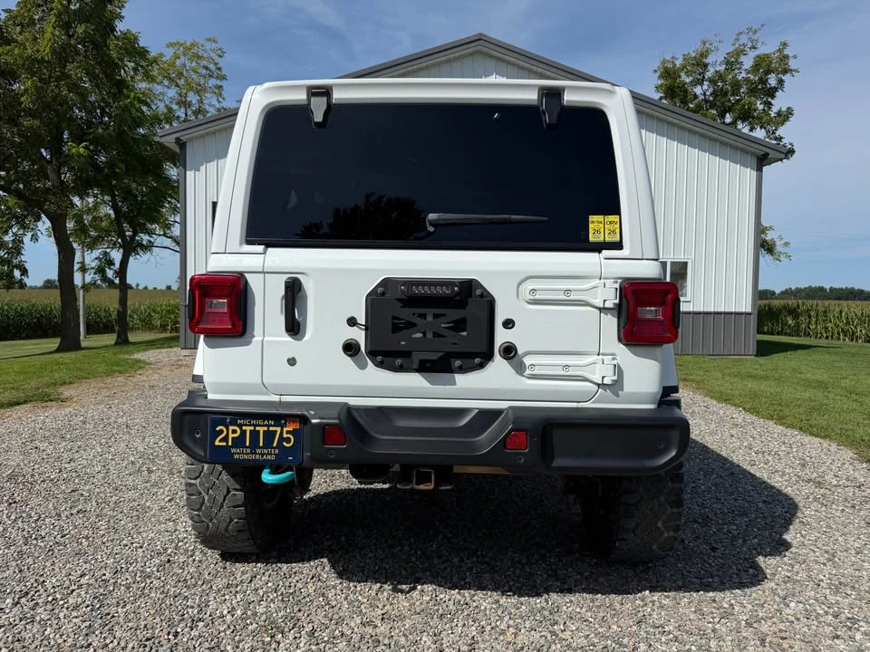 2020 Jeep JL Wrangler - Image 3 of 14