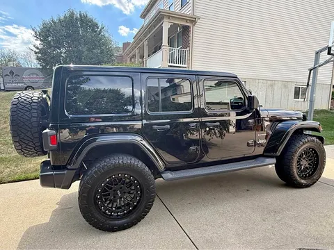 2020 Jeep Wrangler Unlimited Sahara
