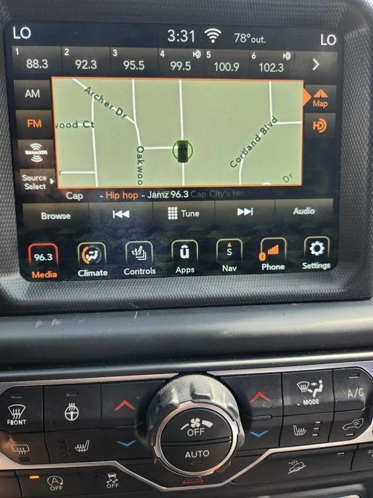 2020 Jeep JL Wrangler - Image 18 of 20