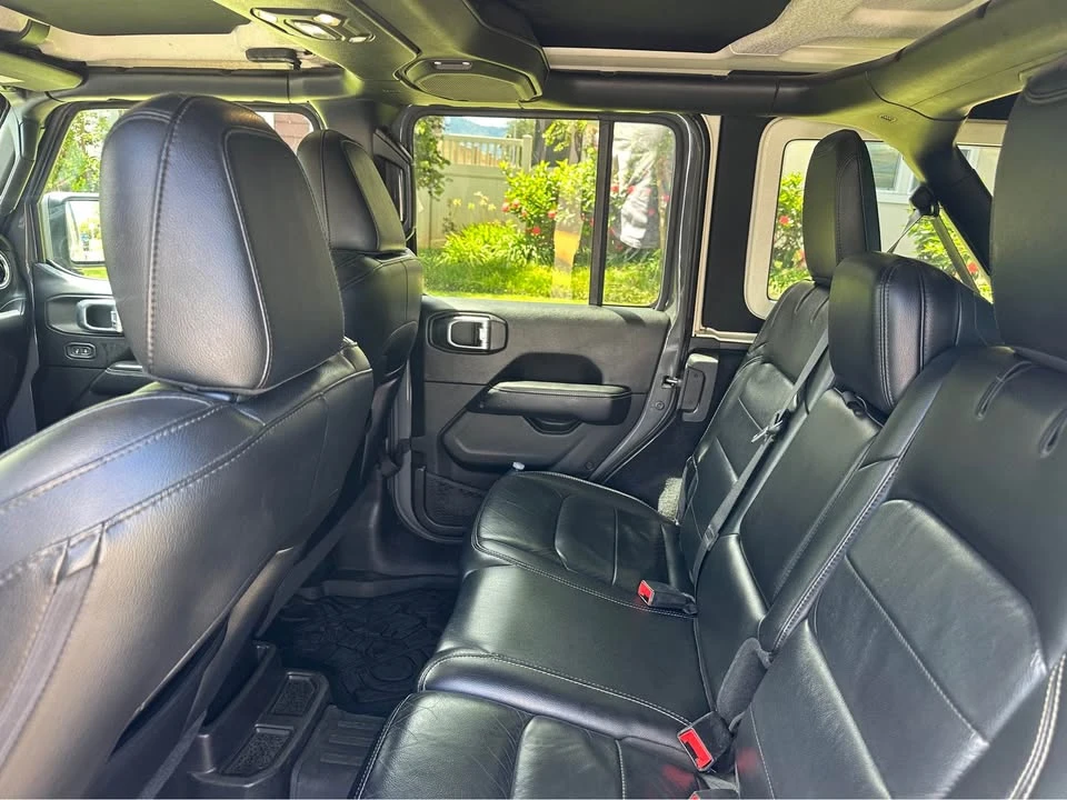2020 Jeep JL Wrangler - Image 6 of 13