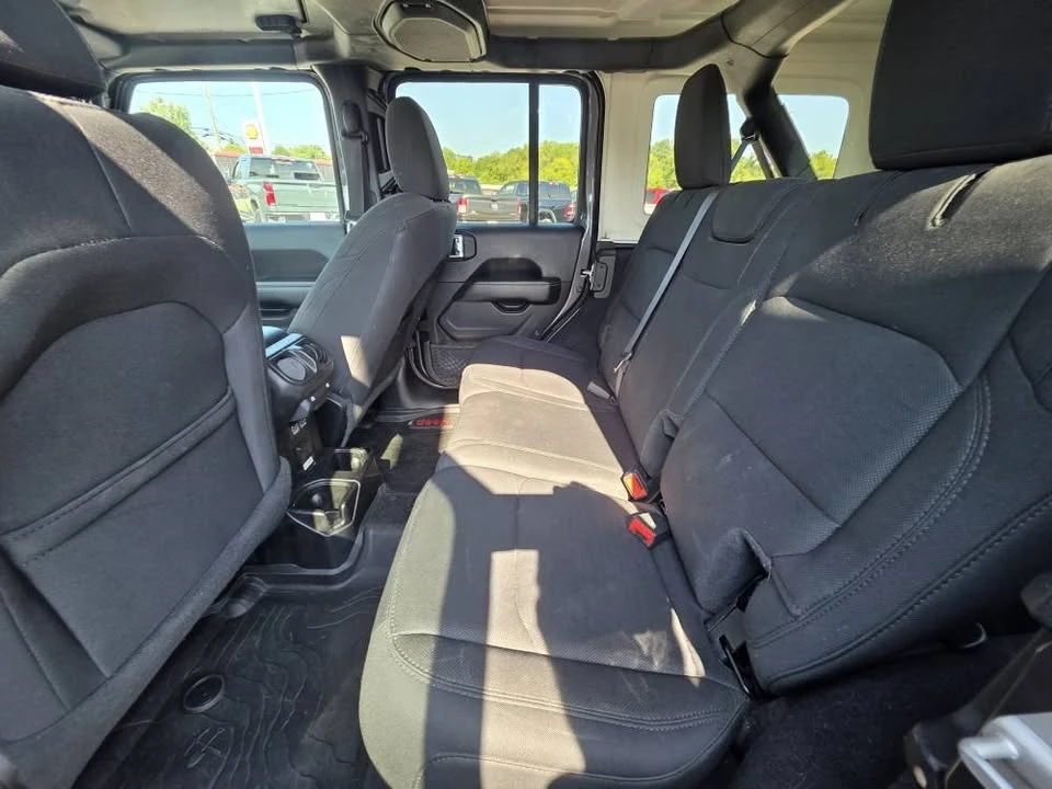 2020 Jeep JL Wrangler - Image 7 of 14