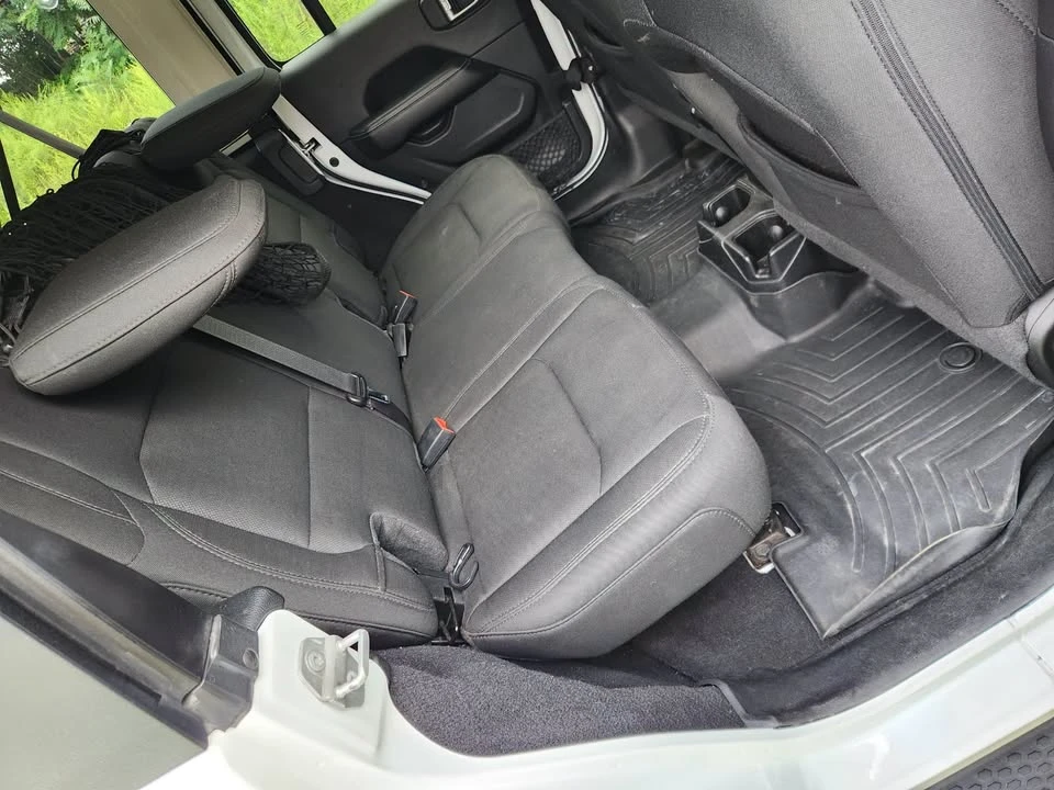 2020 Jeep JL Wrangler - Image 12 of 20