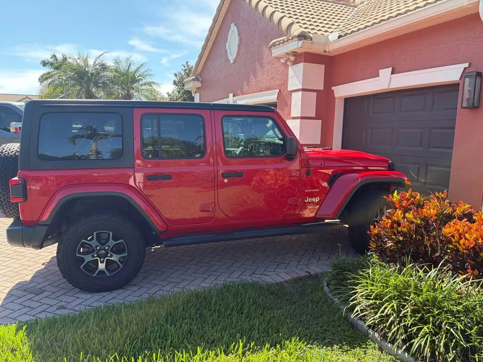 2020 Jeep JL Wrangler - Image 2 of 10