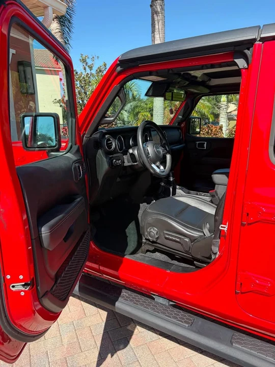 2020 Jeep JL Wrangler - Image 4 of 10