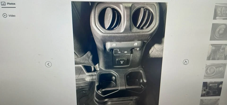 2020 Jeep JL Wrangler - Image 16 of 17