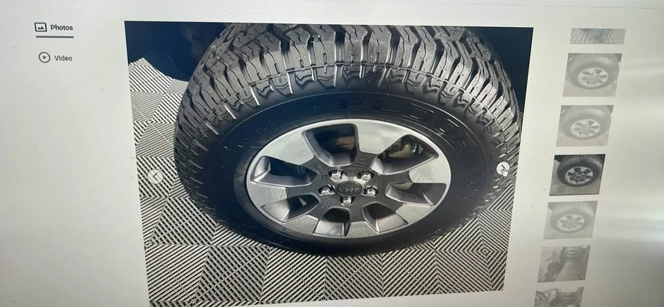 2020 Jeep JL Wrangler - Image 10 of 17