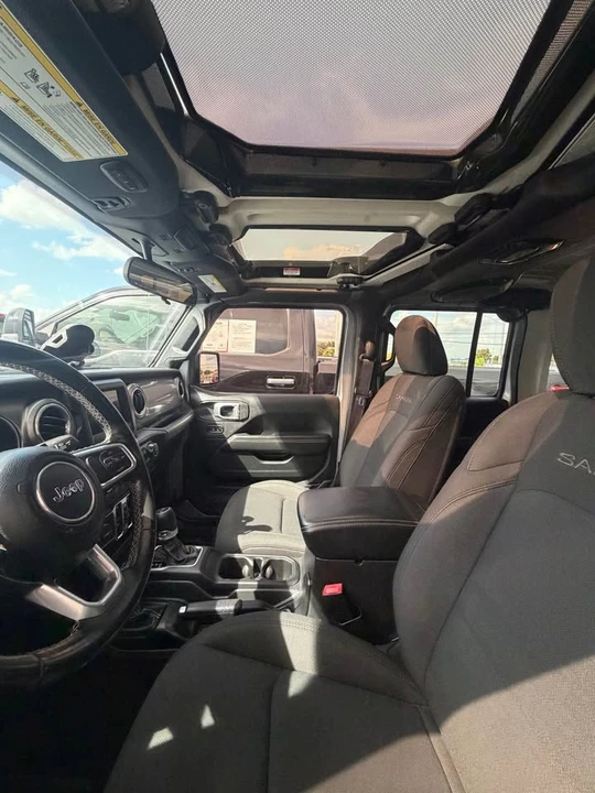 2020 Jeep JL Wrangler - Image 4 of 7