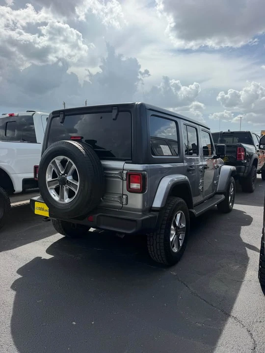 2020 Jeep JL Wrangler - Image 7 of 7