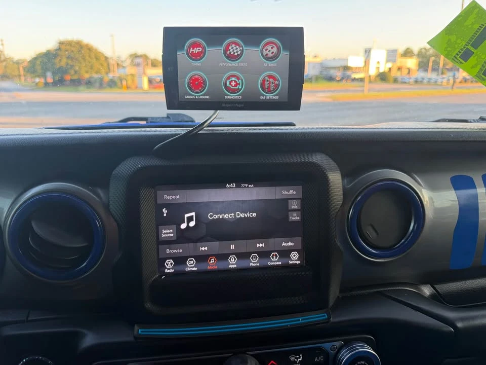 2020 Jeep JL Wrangler - Image 9 of 20