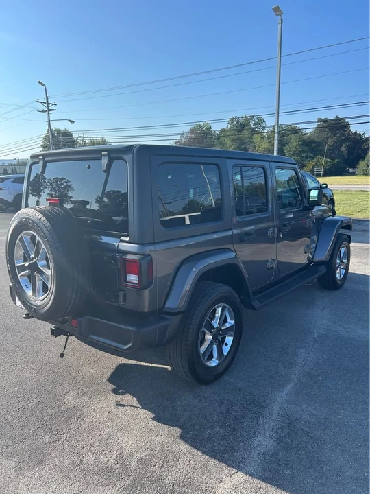 2020 Jeep JL Wrangler - Image 3 of 13