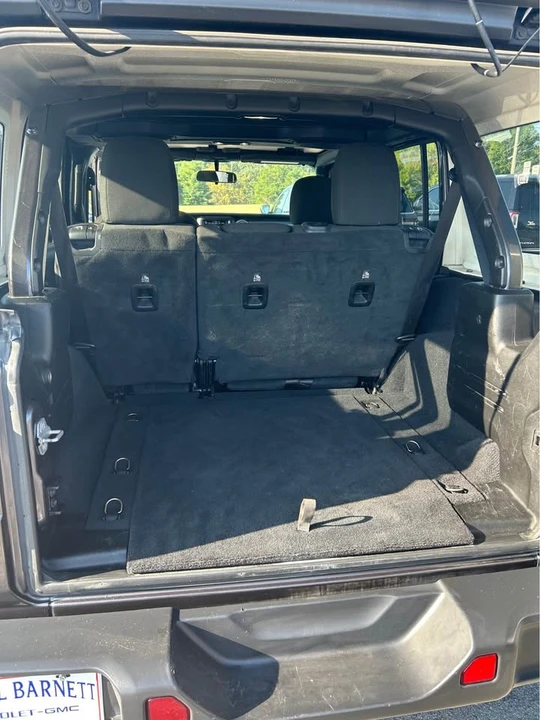 2020 Jeep JL Wrangler - Image 13 of 13