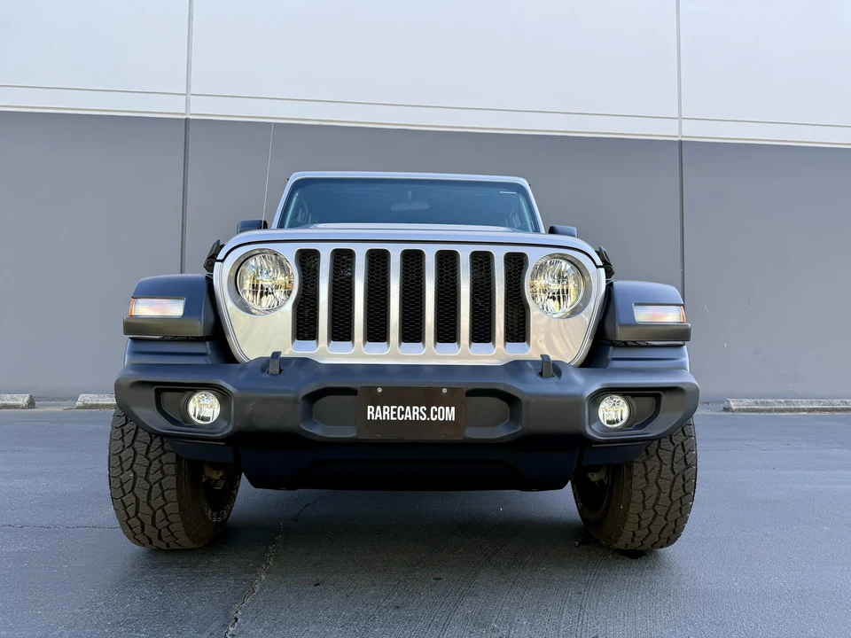 2020 Jeep JL Wrangler - Image 9 of 31