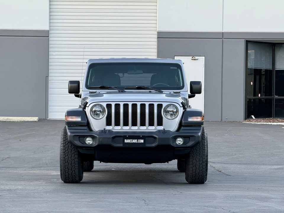 2020 Jeep JL Wrangler - Image 6 of 31