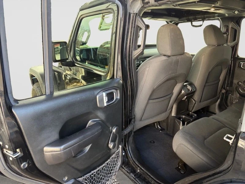 2020 Jeep JL Wrangler - Image 11 of 12