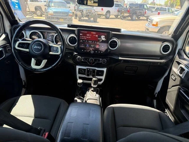 2020 Jeep JL Wrangler - Image 11 of 20