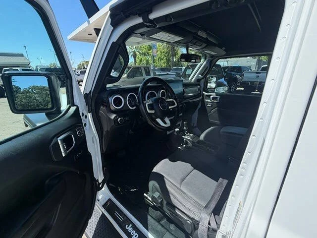 2020 Jeep JL Wrangler - Image 16 of 20