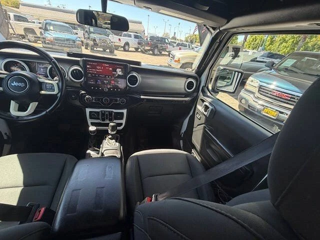 2020 Jeep JL Wrangler - Image 14 of 20