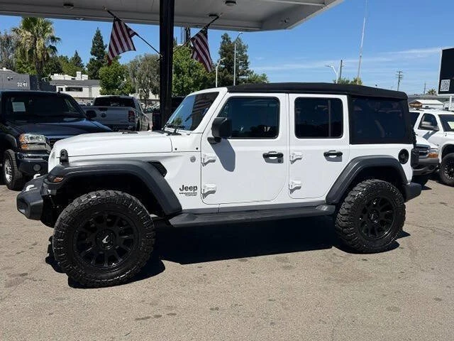 2020 Jeep JL Wrangler - Image 2 of 20