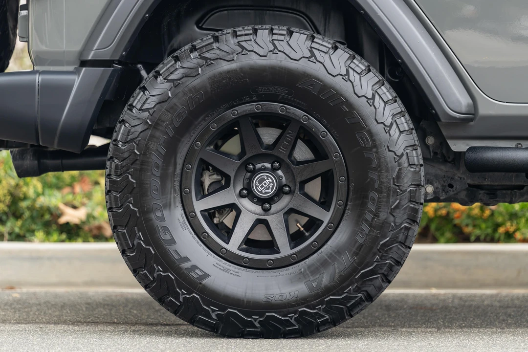 2020 Jeep JL Wrangler - Image 28 of 31