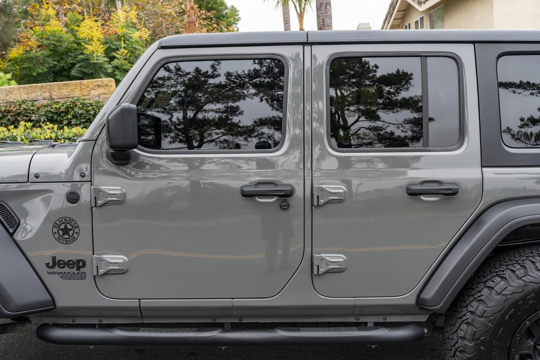 2020 Jeep JL Wrangler - Image 13 of 31