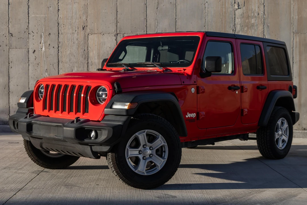 2020 Jeep JL Wrangler - Image 3 of 31