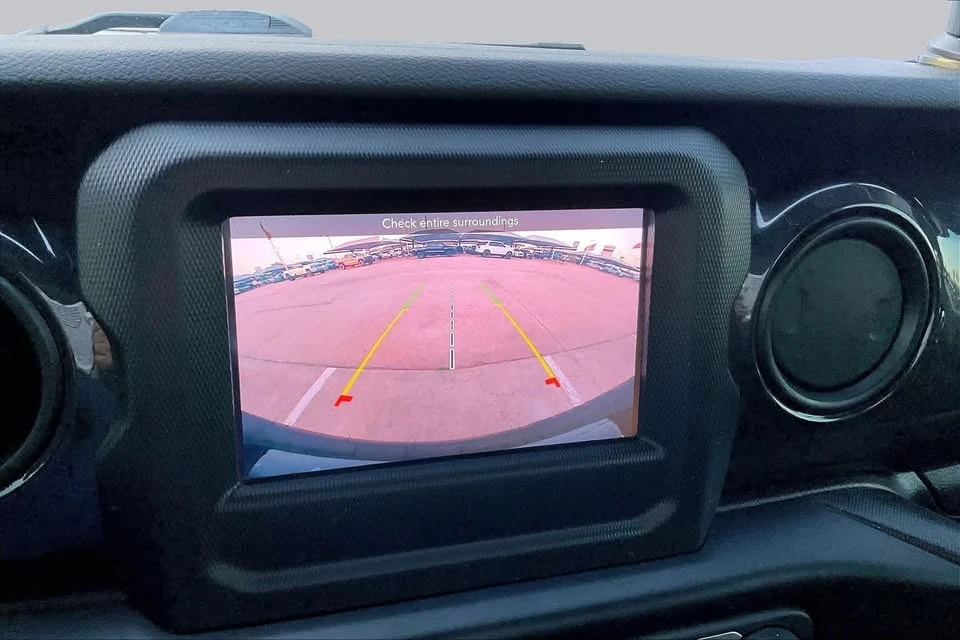 2020 Jeep JL Wrangler - Image 12 of 15