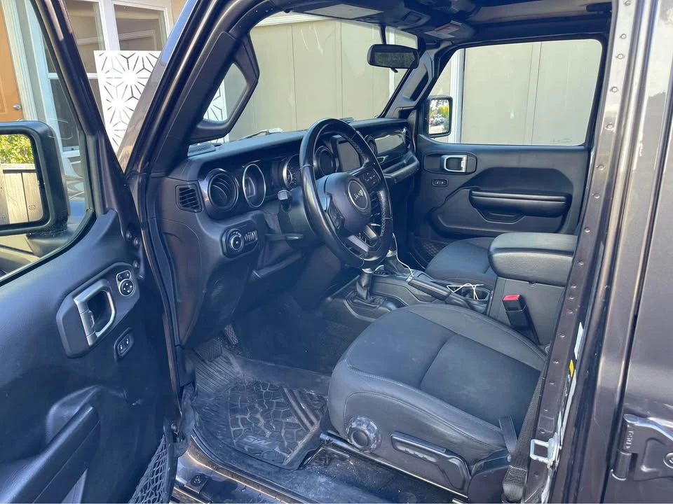 2020 Jeep JL Wrangler - Image 4 of 10