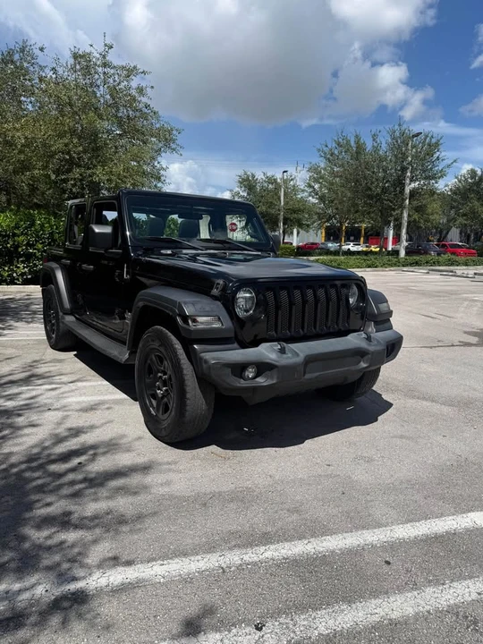 2020 Jeep JL Wrangler - Image 2 of 19