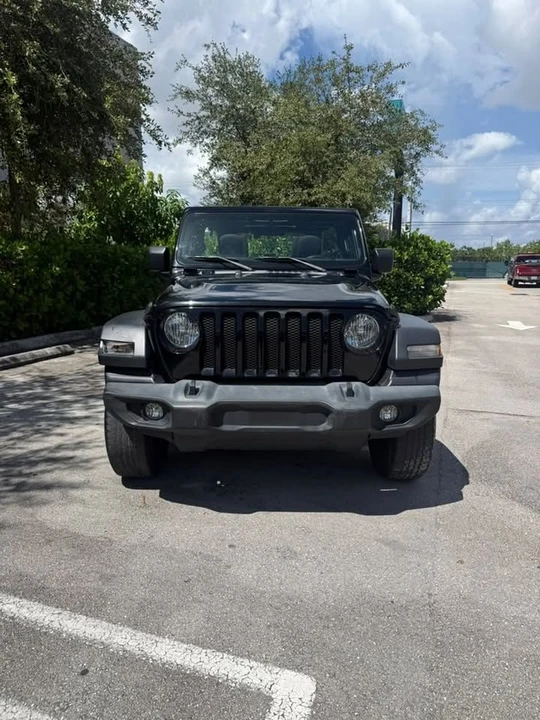 2020 Jeep JL Wrangler - Image 3 of 16