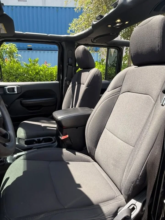 2020 Jeep JL Wrangler - Image 7 of 16