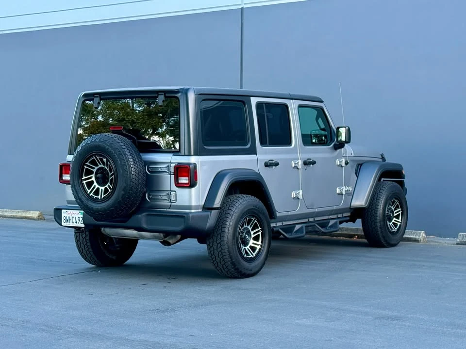 2020 Jeep JL Wrangler - Image 6 of 16