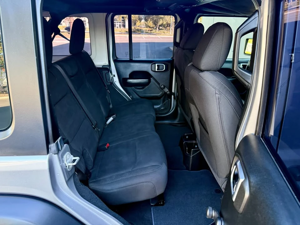 2020 Jeep JL Wrangler - Image 12 of 16