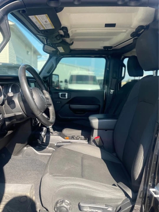 2020 Jeep JL Wrangler - Image 5 of 9