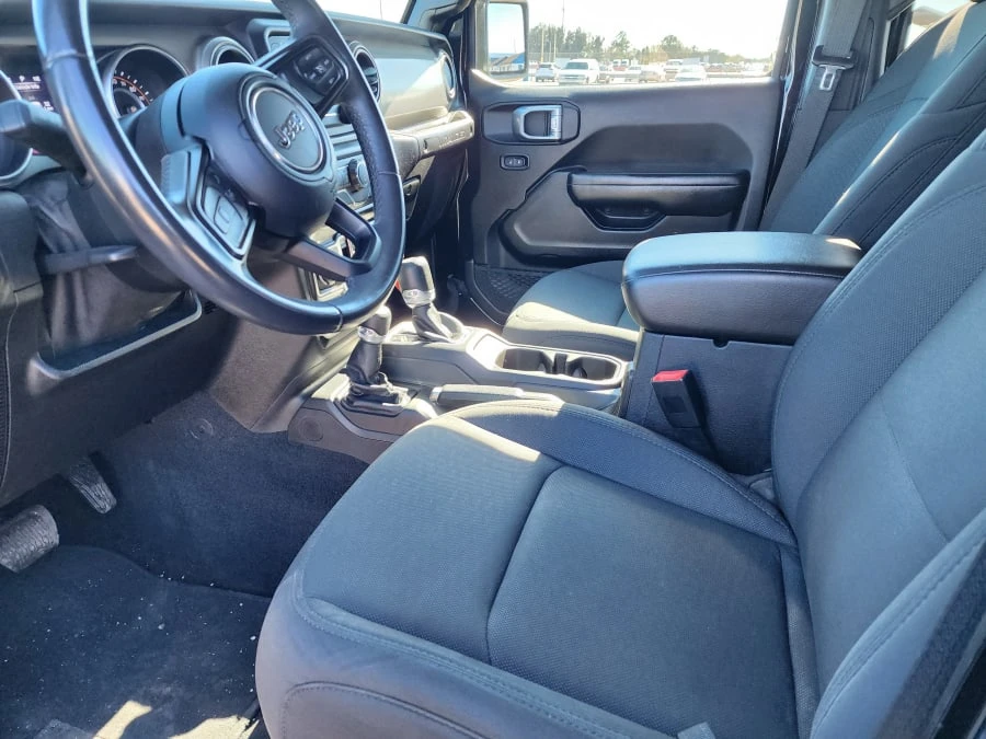 2020 Jeep JL Wrangler - Image 4 of 12