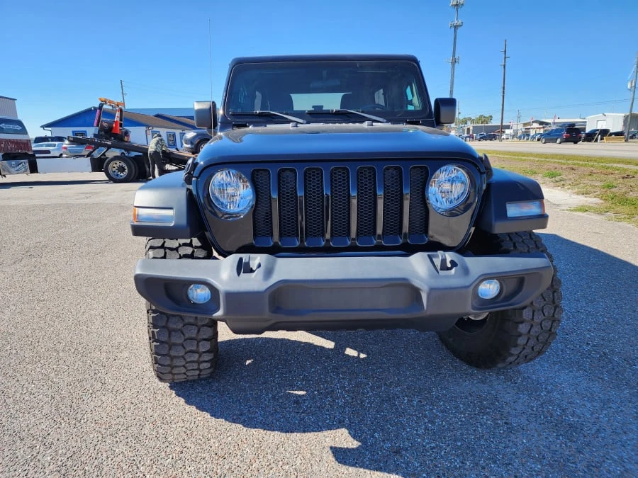 2020 Jeep JL Wrangler - Image 10 of 12
