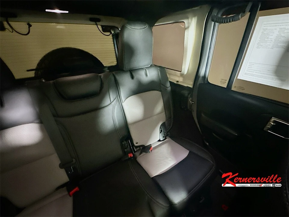 2020 Jeep JL Wrangler - Image 14 of 21