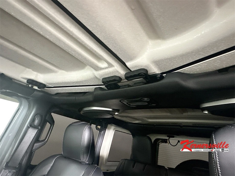 2020 Jeep JL Wrangler - Image 21 of 21
