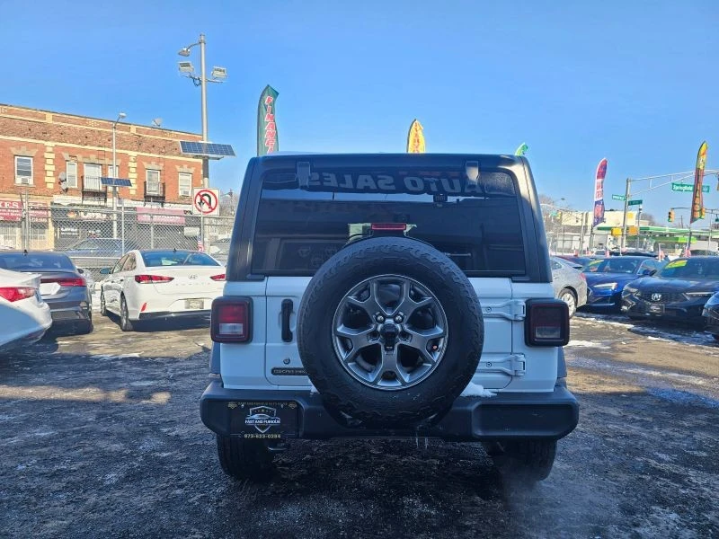 2020 Jeep JL Wrangler - Image 6 of 12