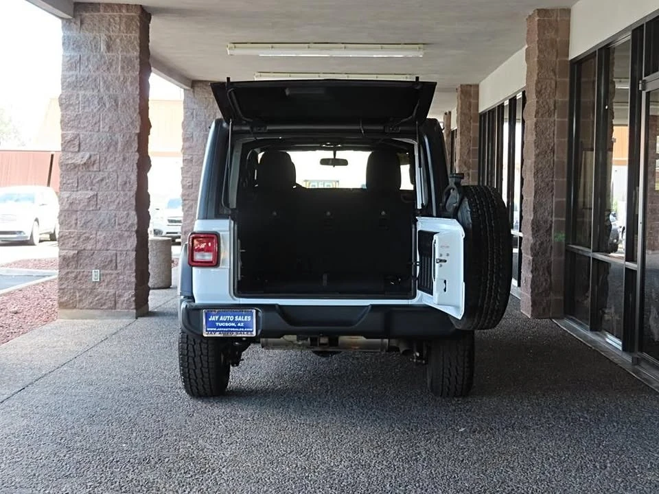 2020 Jeep JL Wrangler - Image 8 of 20