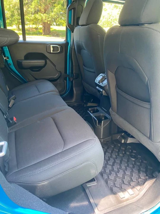 2020 Jeep JL Wrangler - Image 10 of 18