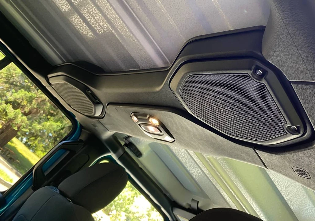 2020 Jeep JL Wrangler - Image 12 of 18
